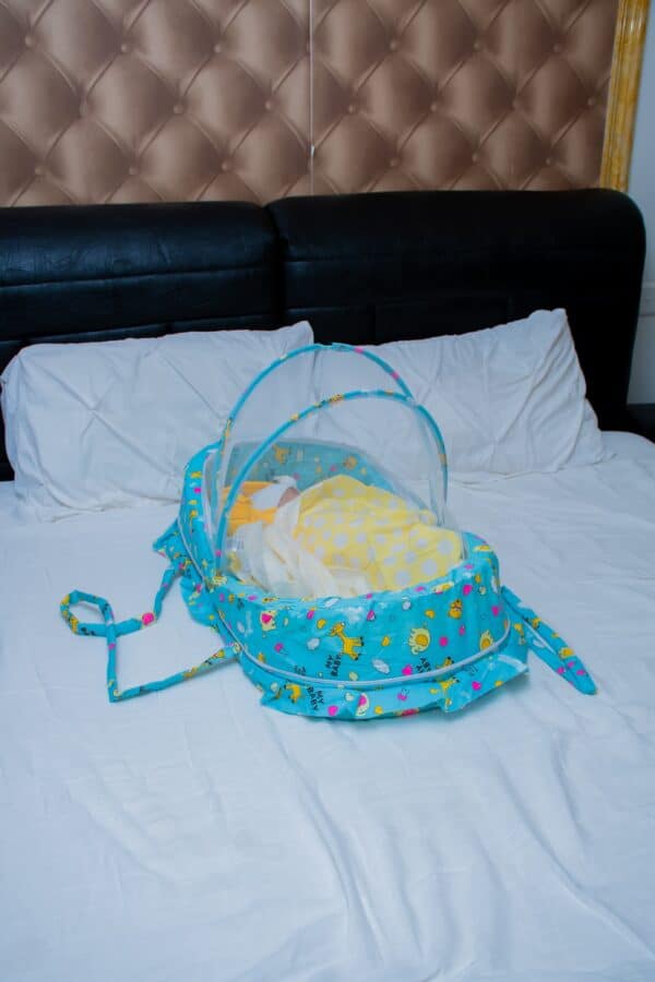 Newborn Foldable Portable Bassinet - Image 20