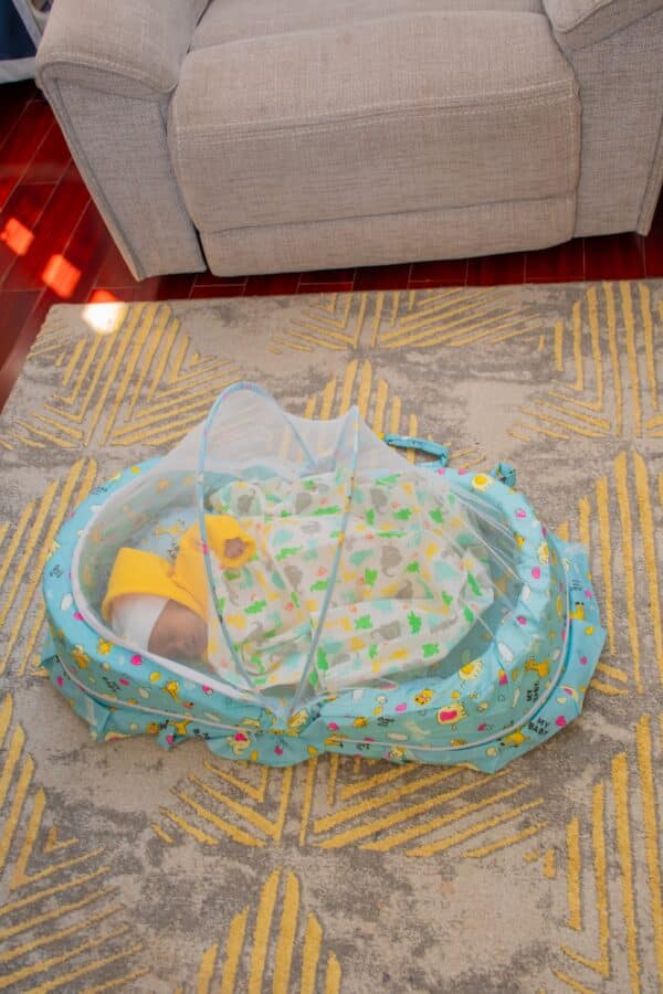 Newborn Foldable Portable Bassinet - Image 15