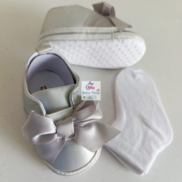 Baby Girl Crib Shoes with Soft Sole (pre-walkers) - Image 3