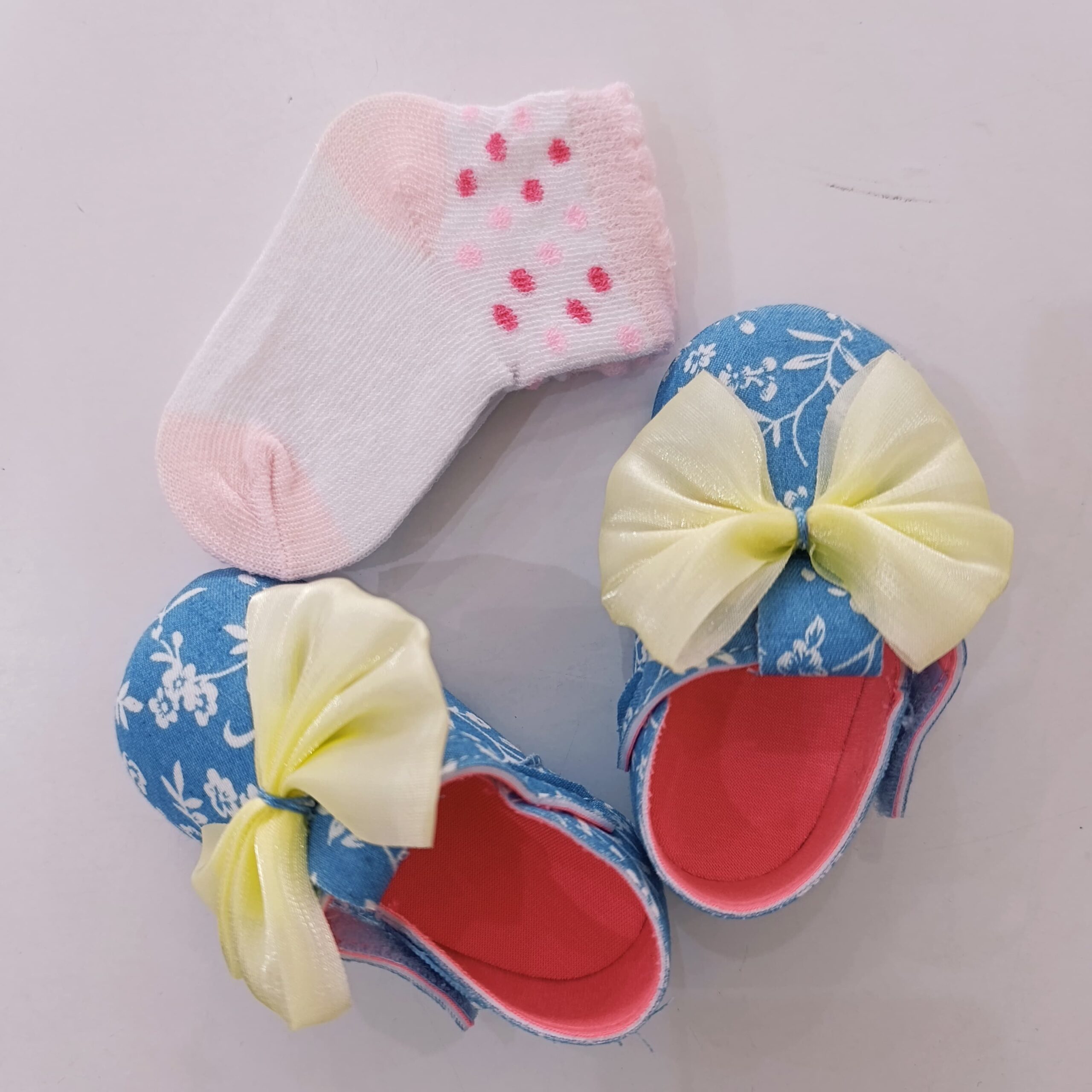 Baby Girl Crib Shoes with Soft Sole (pre-walkers) - Image 7