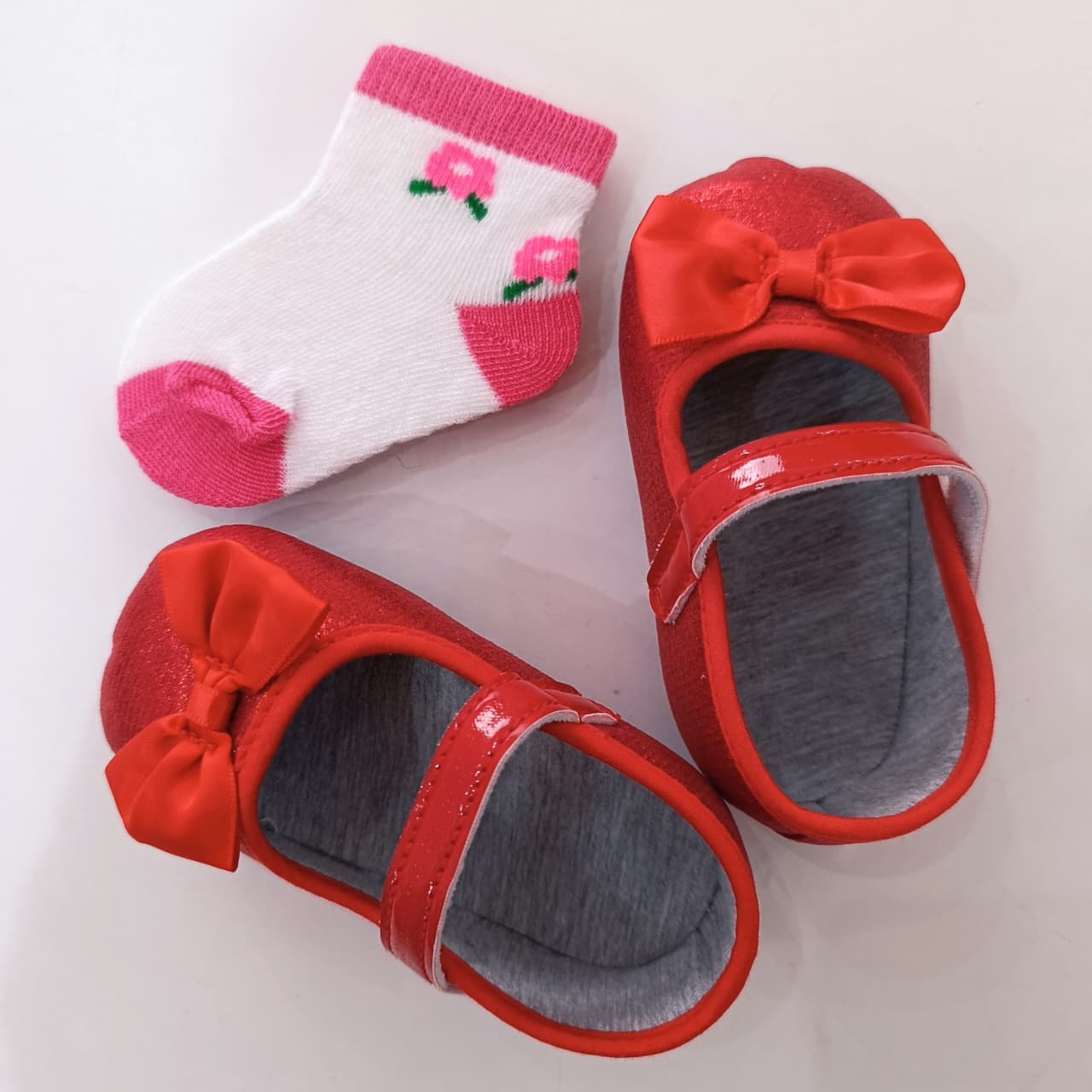 Baby Girl Crib Shoes with Soft Sole (pre-walkers) - Image 5