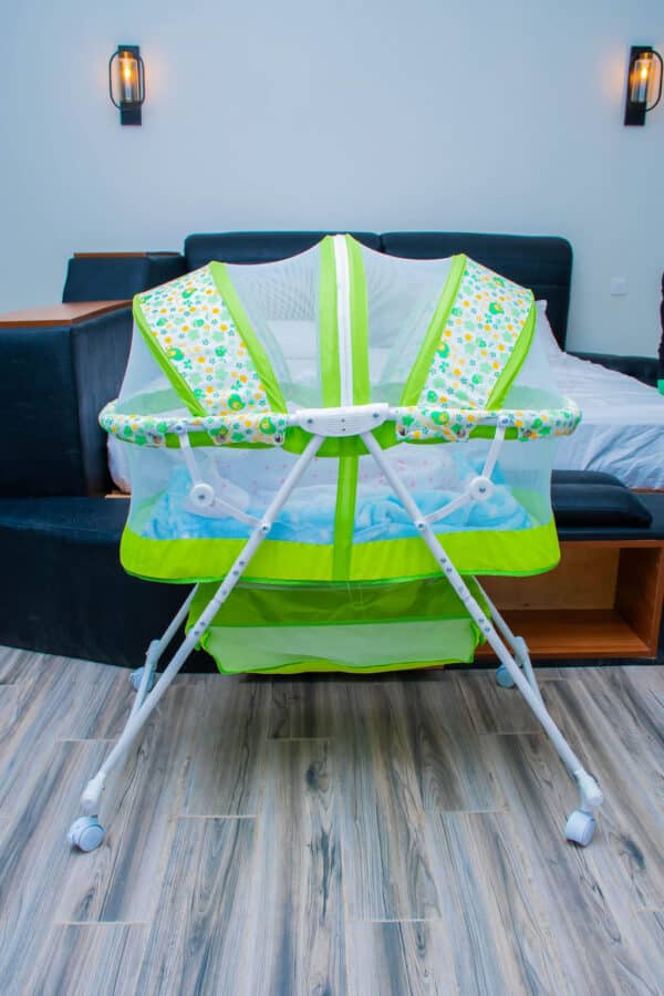 Foldable Baby Bassinet with Net and Wheels