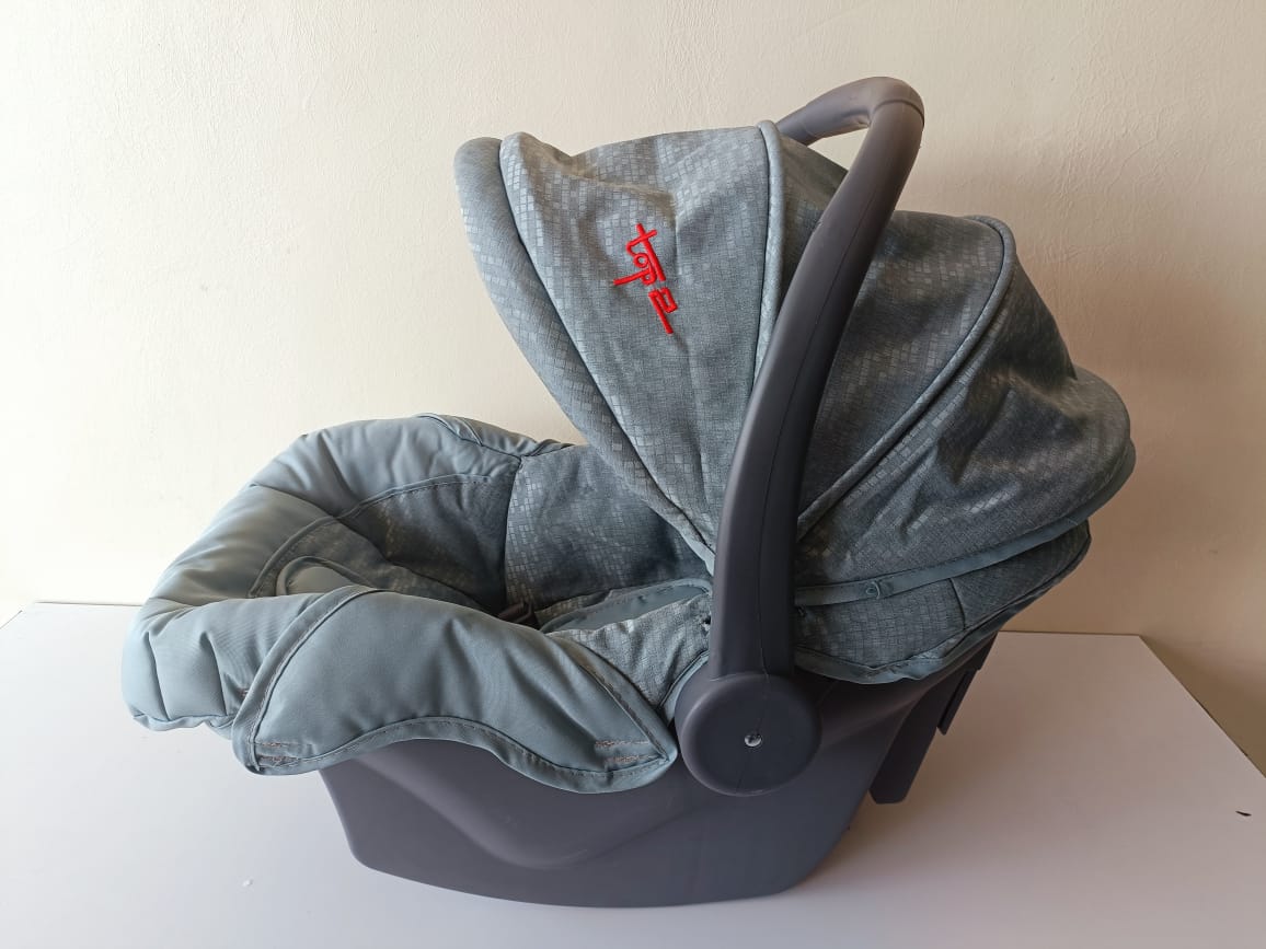 Infant Baby Carry Cot / Car Seat Nila Baby Shop