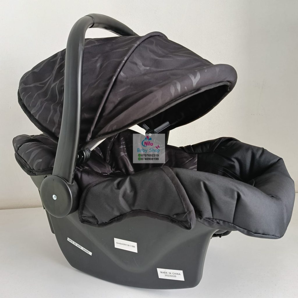 Infant Baby Carry Cot / Car Seat