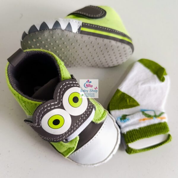 Baby Boy Crib Shoes with Soft Sole (pre-walkers)