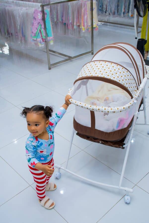 Foldable Baby Bassinet with Net and Wheels - Image 24