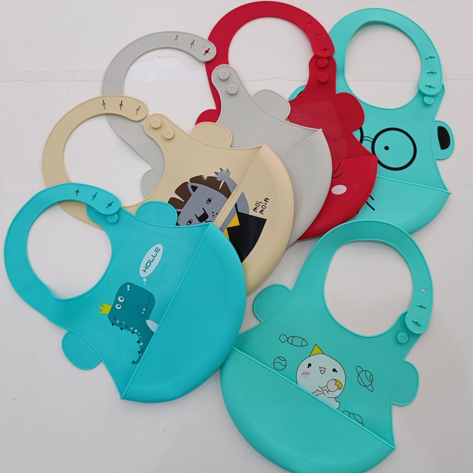 Cartoon Silicone Waterproof Baby Bibs