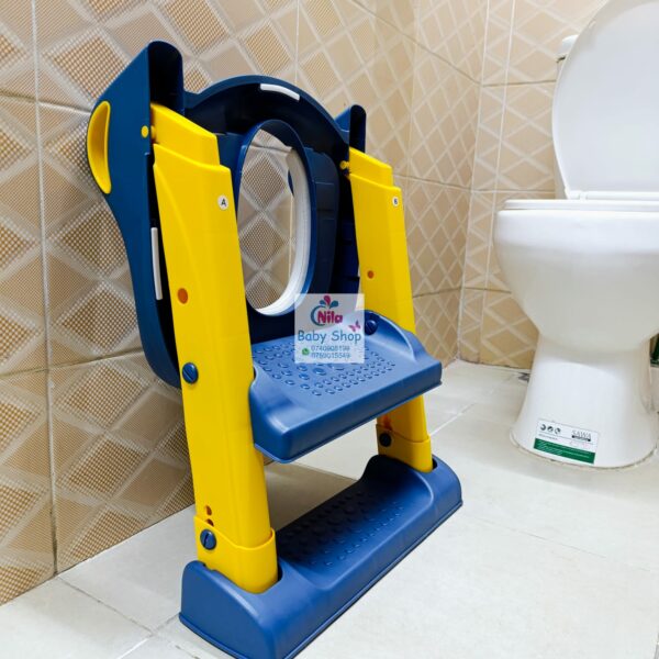 Adjustable Foldable Kid's Toilet Ladder - Image 5