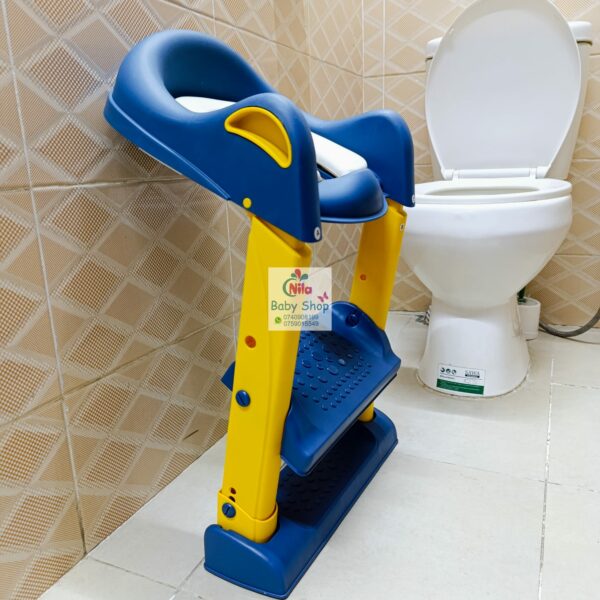 Adjustable Foldable Kid's Toilet Ladder - Image 4