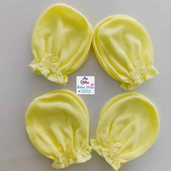 Newborn Baby Warm Super Soft Mittens - Image 3