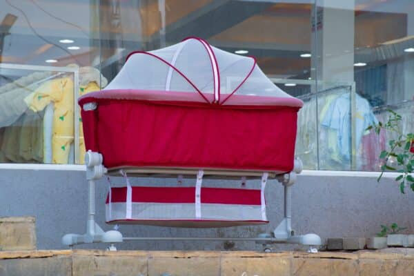 Multipurpose Baby Playpen Portable Baby Crib / Co-sleeper - Image 9