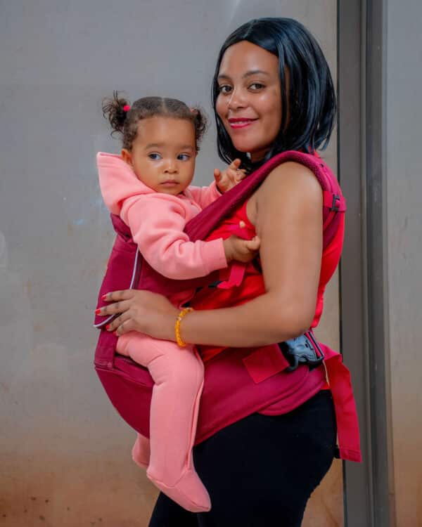 Comfortable Spacious Imama Baby Carrier With Hip Seat - Image 2
