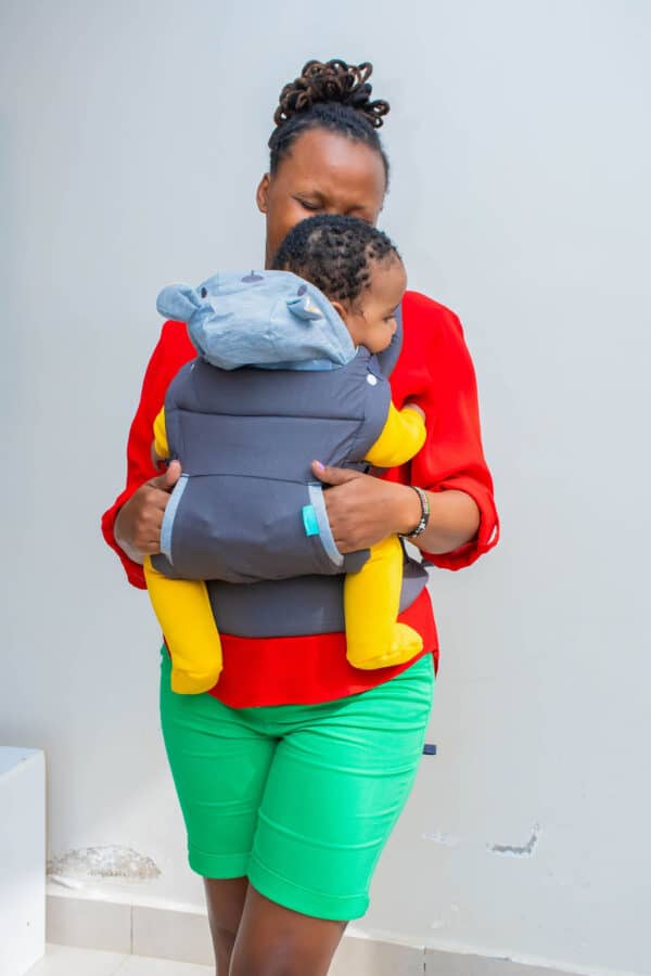 Infantino Cuddle Up Ergonomic Hoodie Carrier - Image 7