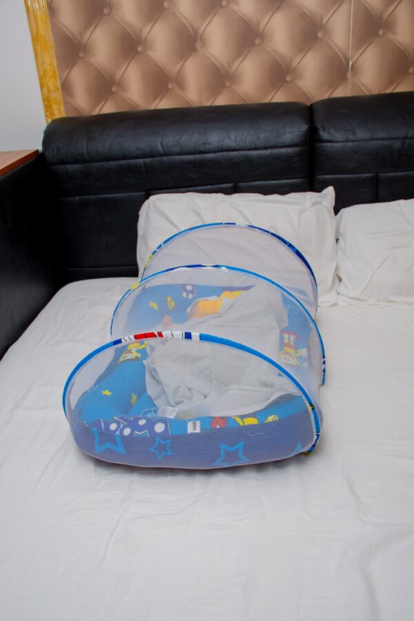 Portable Baby Co-sleeper With Mosquito Net - Image 26