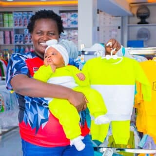 2 Piece Adorable Baby Sweatshirt and Pants Set