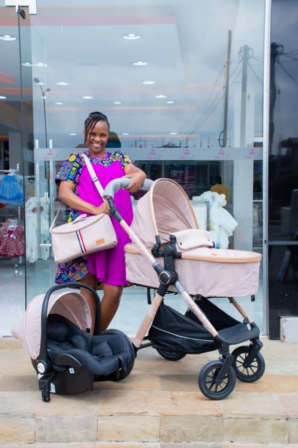 Premium Baby Bassinet Stroller Set with Carry Coat & Matching Diaper Bag - Image 13