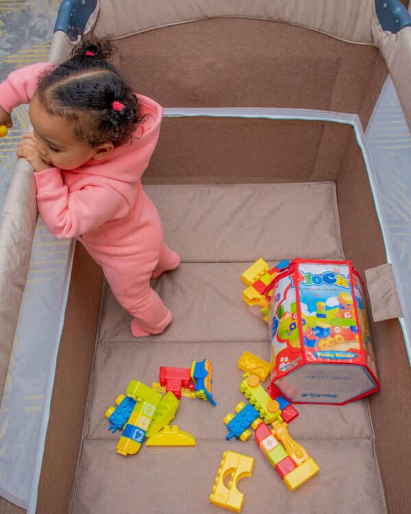 Portable Travel Baby Bedside Cribs Foldable Baby Crib - Image 4