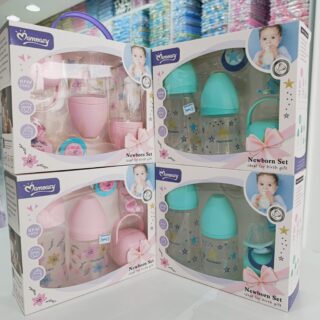 Momeasy Baby Gift Set / feeding bottles