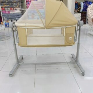 Baby Beds with Mosquito Net Baby Side Bed with Wheels Travel Cot Baby Play Bed