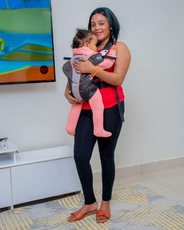 Newborn Chicco Carrier - Image 6