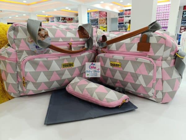 Deellt 4 in 1 Luxe Baby Diaper & Travel Bag - Image 2