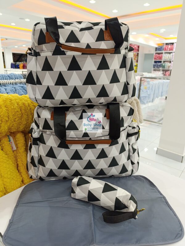 Deellt 4 in 1 Luxe Baby Diaper & Travel Bag - Image 7