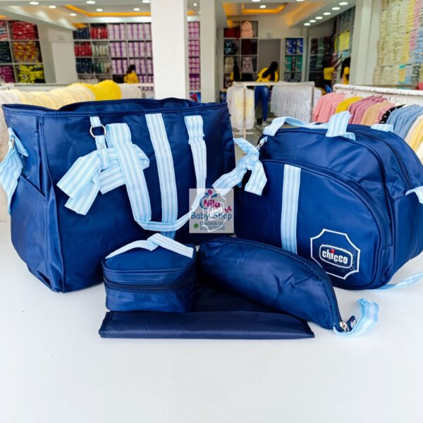 5-in-1 Chicco Diaper Bag Set - Image 4