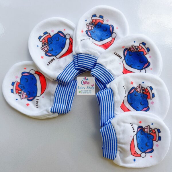 Newborn Baby Extremely Soft Warm Mittens - Image 5
