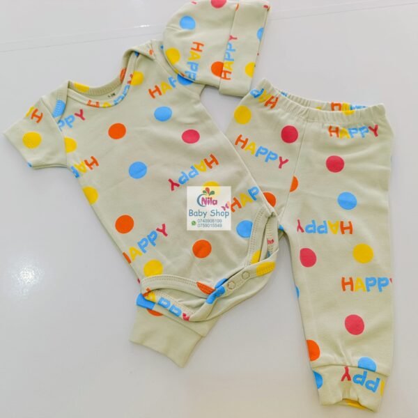 SnuggleStyle Premium 3-Piece Baby Outfit – Bodysuit, Pants & Hat - Image 7