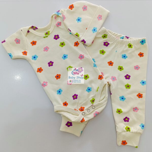 SnuggleStyle Premium 3-Piece Baby Outfit – Bodysuit, Pants & Hat - Image 4