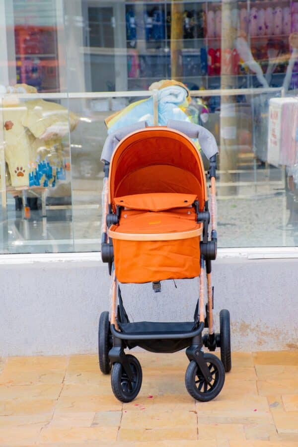 Premium Baby Bassinet Stroller Set with Carry Coat & Matching Diaper Bag - Image 28