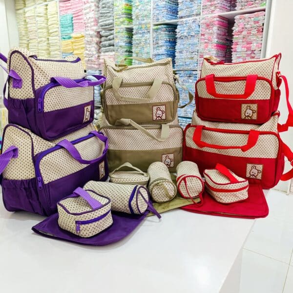 Bear Print Cute 5 In 1 Diaper Bag Set With A Changing Mat