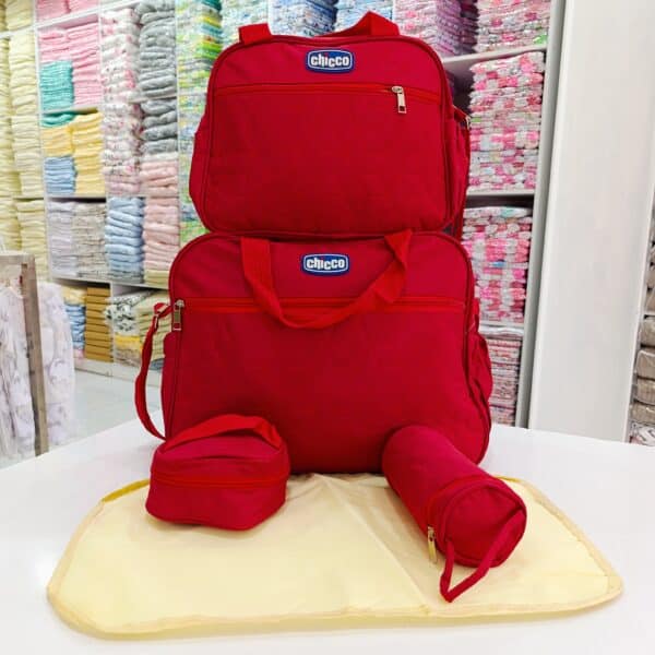 Chicco 5 Piece Diaper Bag - Image 3