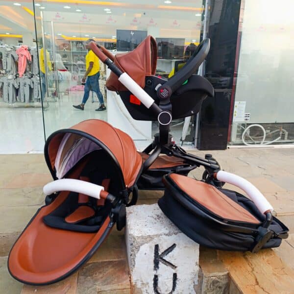 4 in 1 Luxury Baby Stroller with Car Seat - Image 5