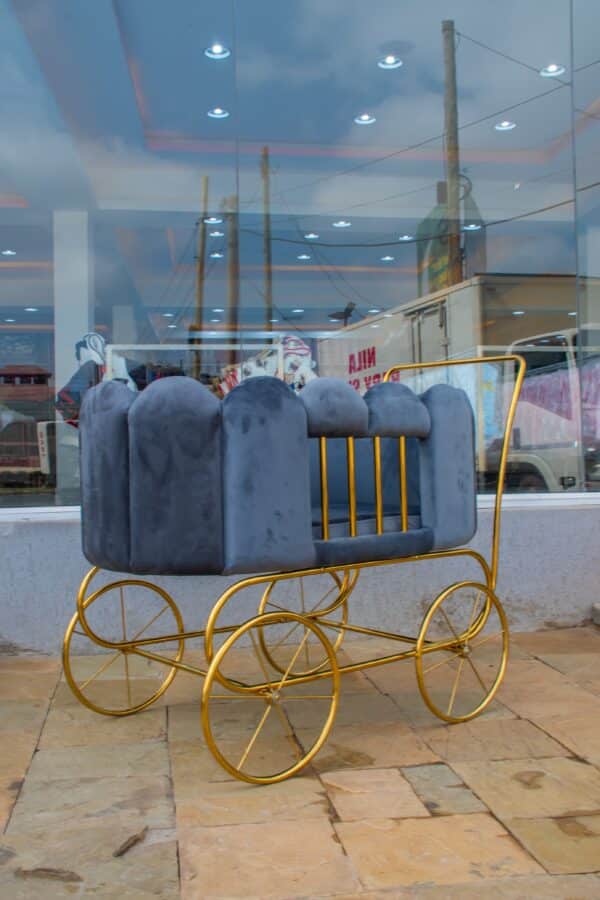 Luxury Velvet Baby Bassinet Stroller – Gold Frame - Image 4