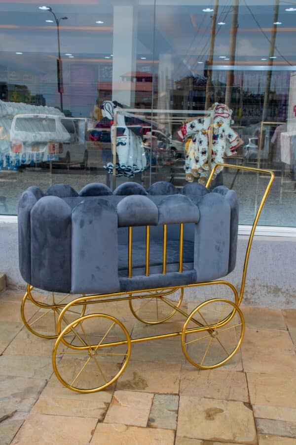 Luxury Velvet Baby Bassinet Stroller – Gold Frame