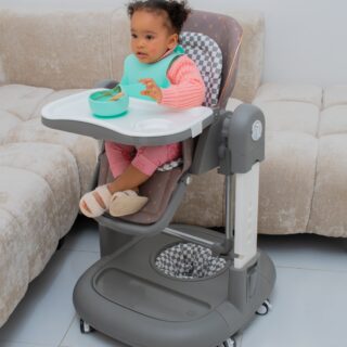 Foldable Baby Feeding High Chair with Safety Belt & Wheels