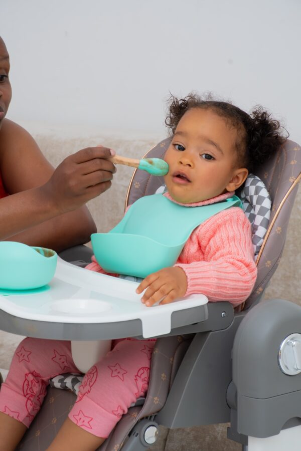Foldable Baby Feeding High Chair with Safety Belt & Wheels - Image 5