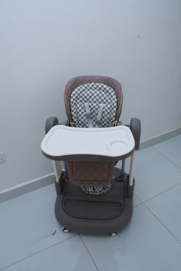 Foldable Baby Feeding High Chair with Safety Belt & Wheels - Image 3