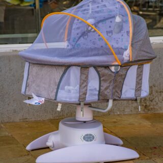Baby Bassinet Cradle with Mosquito Net & Toys