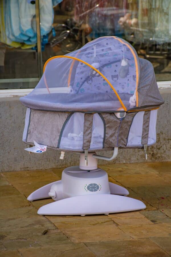 Baby Bassinet Cradle with Mosquito Net & Toys