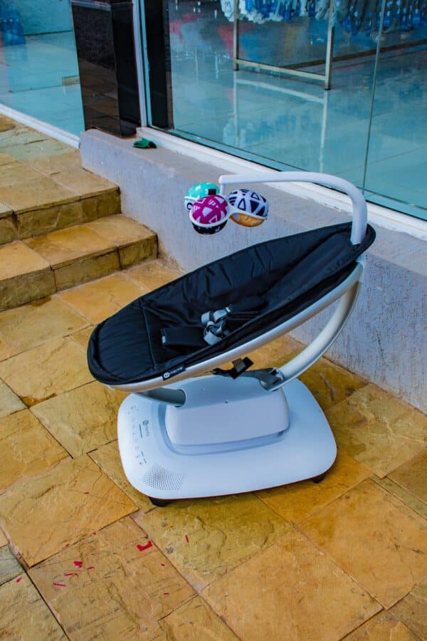 4moms MamaRoo Multi-Motion Baby Swing & Infant Seat with Adjustable Recline and Play Toys - Image 2