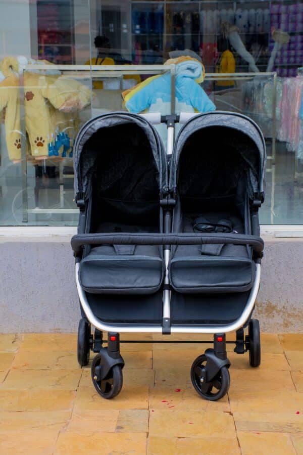 Twin Baby Stroller for Twins and Siblings – Double Seat Lightweight Foldable Pram with Adjustable Canopy and Safety Harness - Image 5