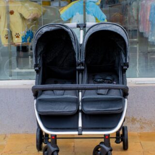 Twin Baby Stroller for Twins and Siblings – Double Seat Lightweight Foldable Pram with Adjustable Canopy and Safety Harness