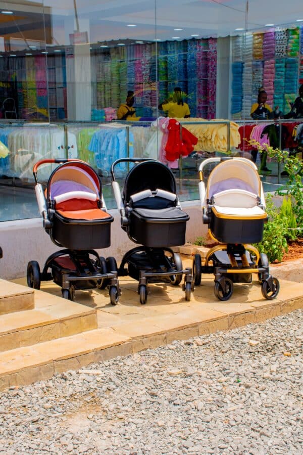4 in 1 Luxury Baby Stroller with Car Seat - Image 11
