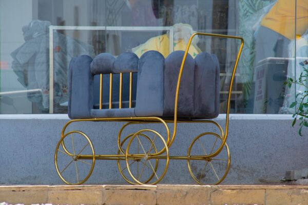 Luxury Velvet Baby Bassinet Stroller – Gold Frame - Image 7