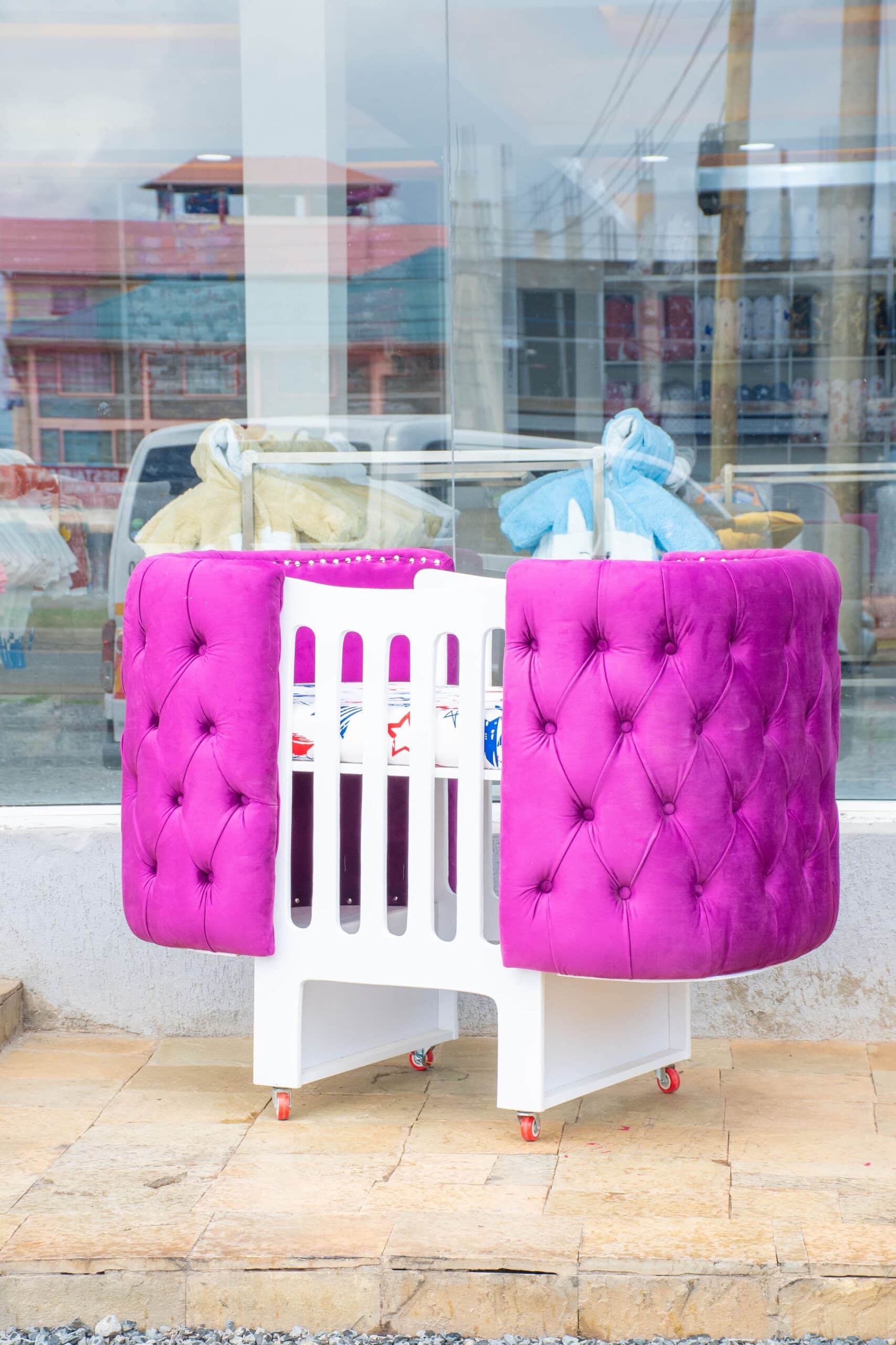 Elegant Designer Baby Cot with Satin-Cushioned Panels and Canopy Drape - Image 4