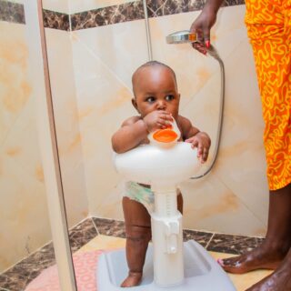 Baby Bath Seat with Support Stand – Adjustable Infant Bathing Aid for Safe Shower Time