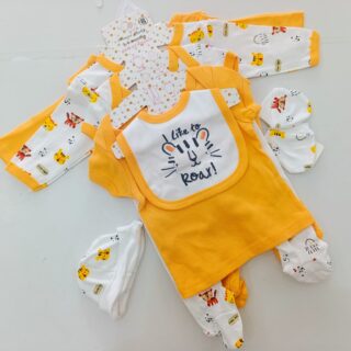 8-Piece Cotton Receiving Set for a Newborn