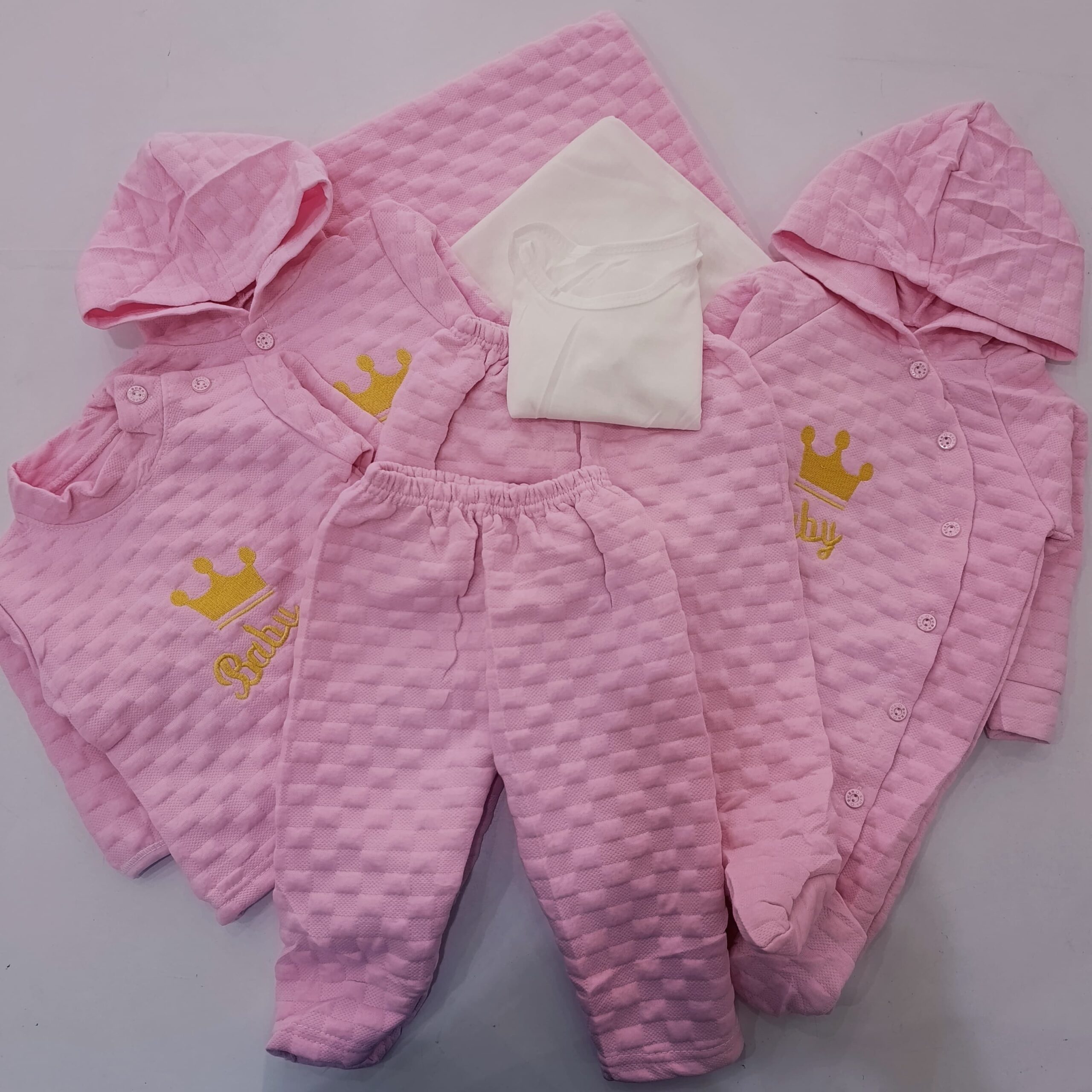Gorgeous Warm 8-Piece Fleece Newborn Receiving Set - Image 4